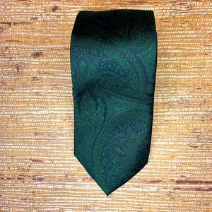 Imported silk paisley dark green tie